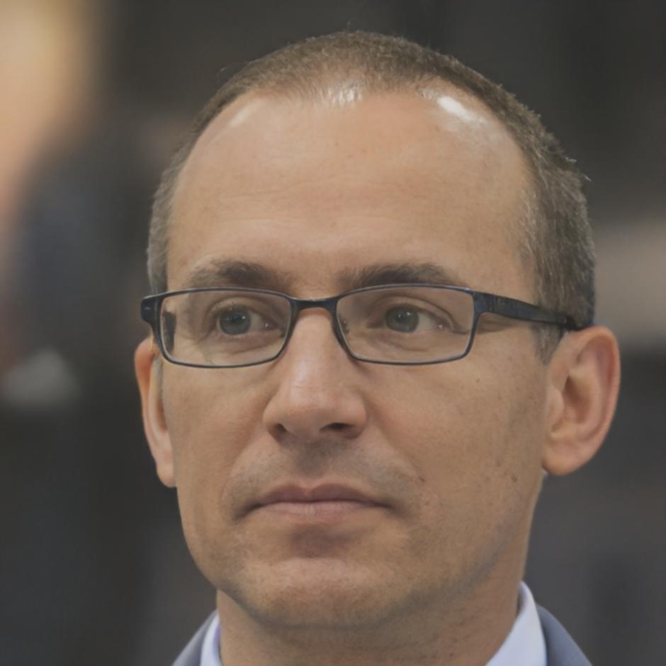 Portret Radu Nicolescu